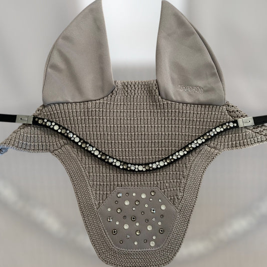 „Creme Couture“ cremefarbene Fliegenohren mit funkelnden Kristallen und farblich passenden Stirnriemen mit Klick-Schnellwechselsystem